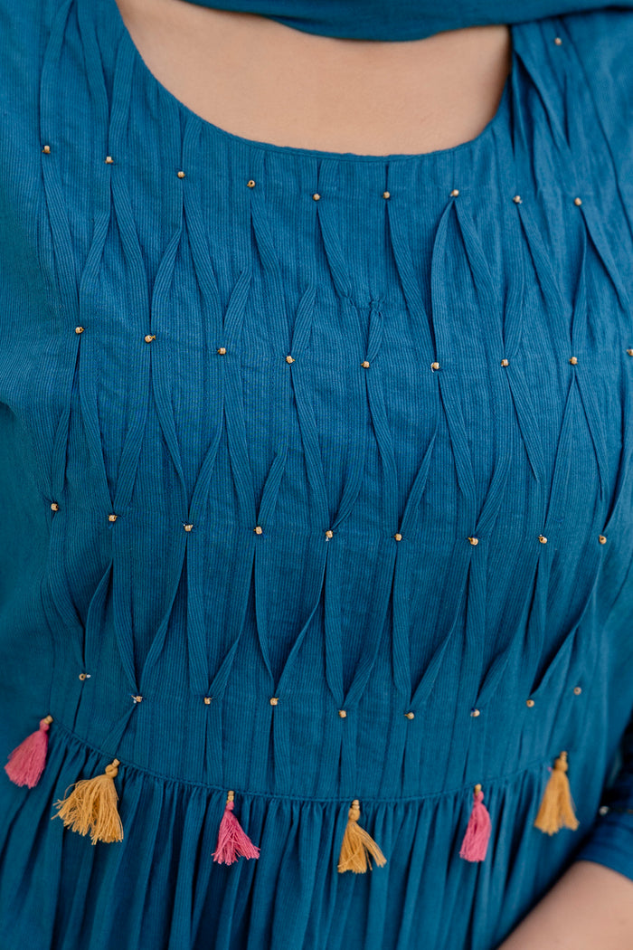 BLUE SMOCKED PLEATED SUIT SET