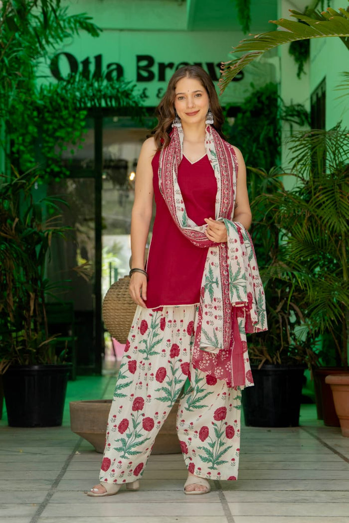 CHERRY RED FARSHI SUIT SET (SLEEVELESS)
