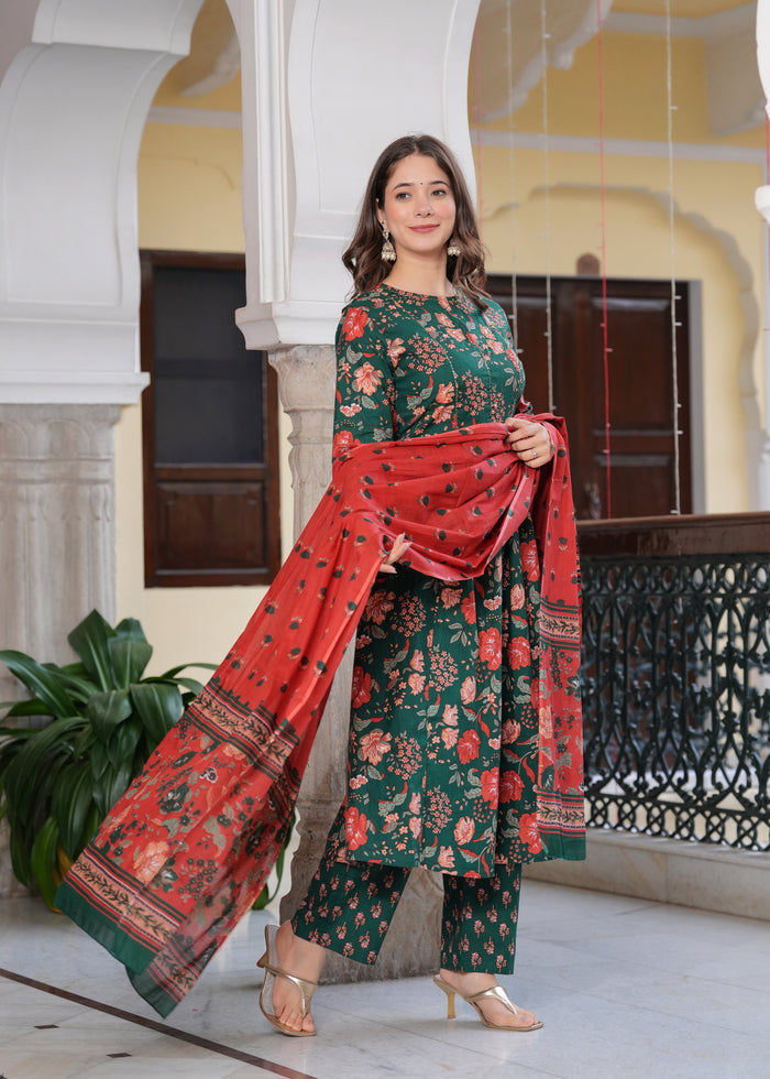 DARK GREEN CORAL PLEATED