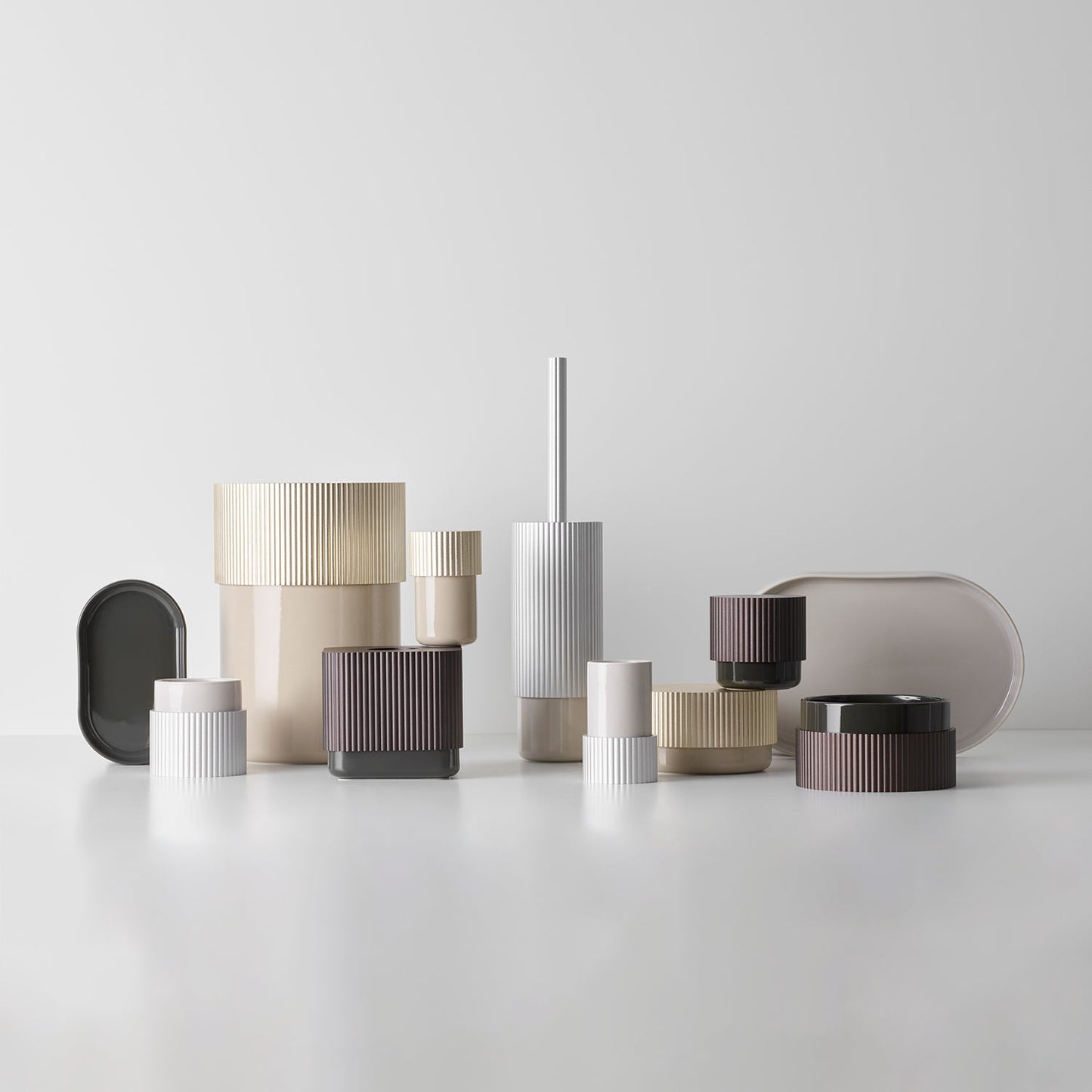 decor walther | OF.LINE series | waste bin | champagne + shell