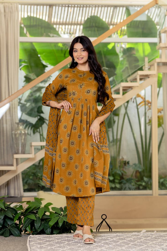 MUSTARD BLOCK PRINT PLEATED SUIT SET