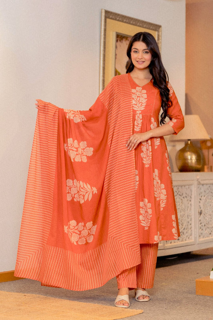 ORANGE PLEATED SUIT SET
