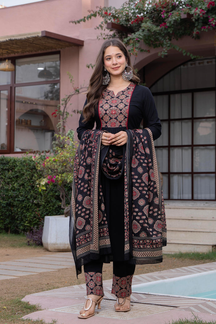 PLEATED AJRAK BLACK SUIT SET