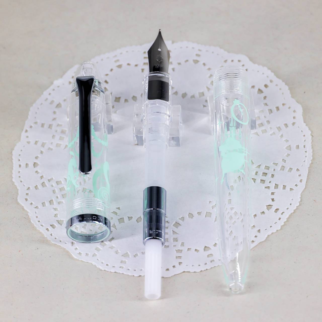 BUNGUBOX Original Fountain Pen - Cinderella's Slipper - Mint Green & Silver