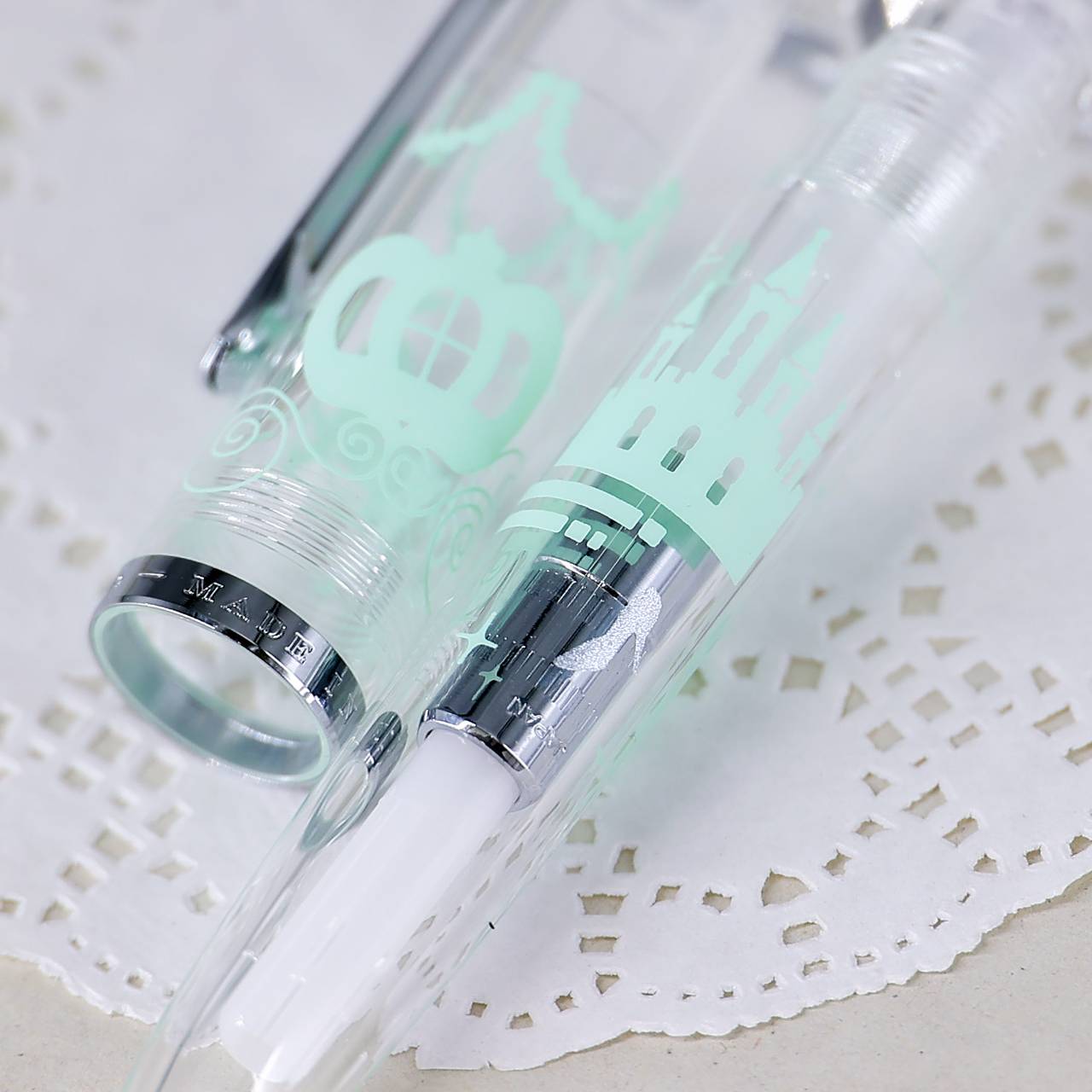 BUNGUBOX Original Fountain Pen - Cinderella's Slipper - Mint Green & Silver
