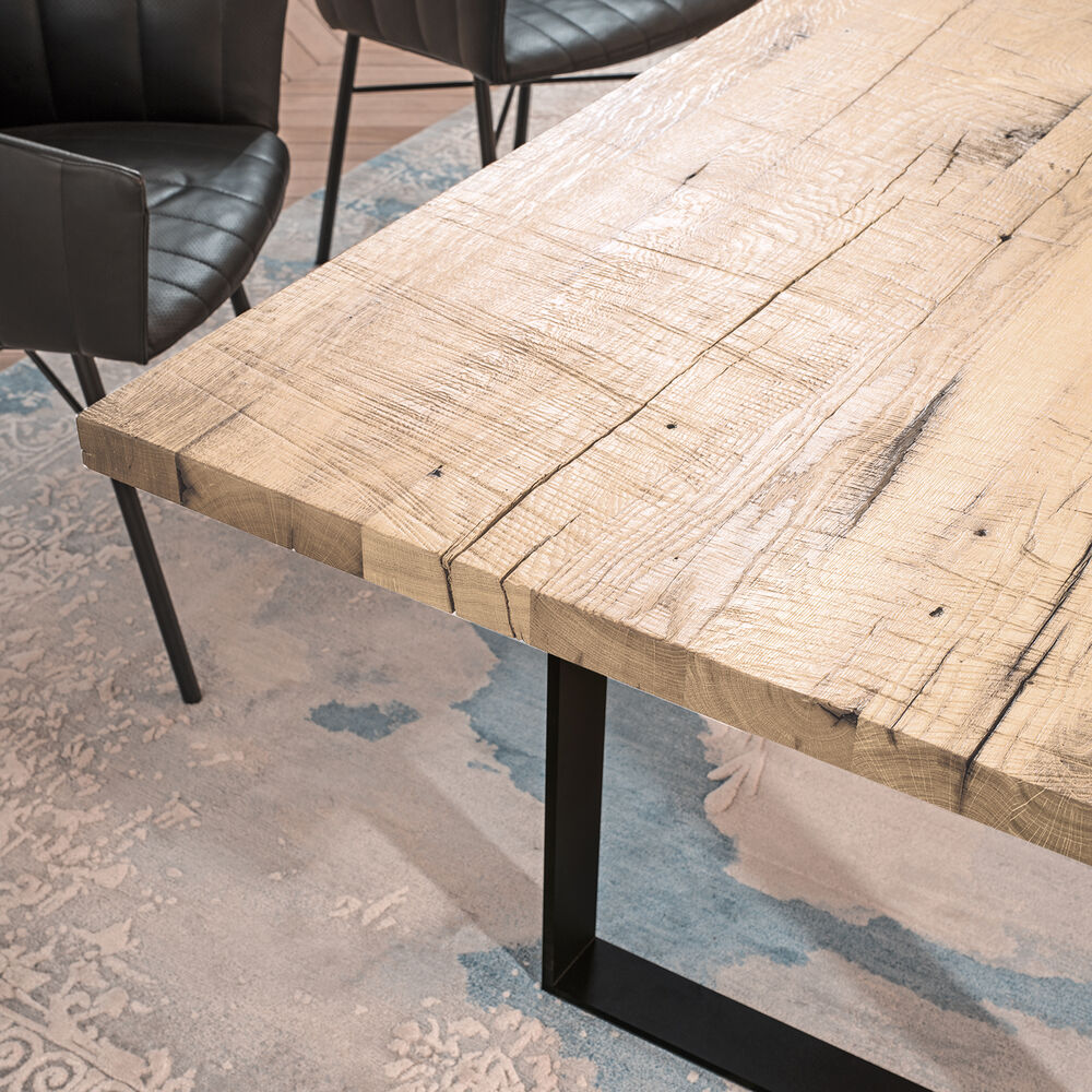 janua | sc 58 table | white pigmented oak + black base 300x110cm