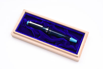 BUNGUBOX Original Large Fountain Pen - Piston - Fujiyama Blue