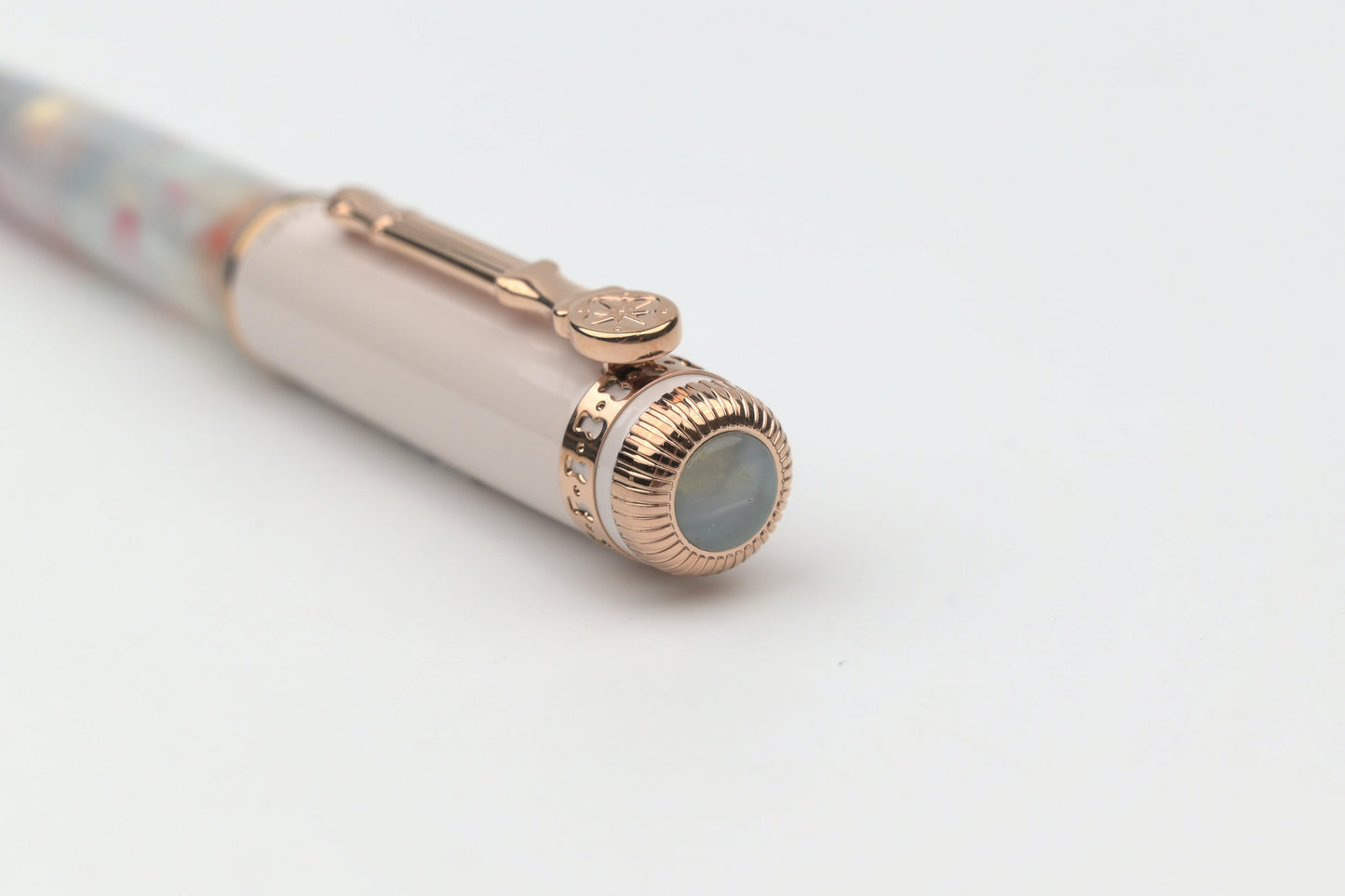 Dominant Industry - Keyno Fountain Pen - No. 014 Cherishment