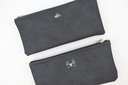 EL COMMUN One-Point Flat Pen Case