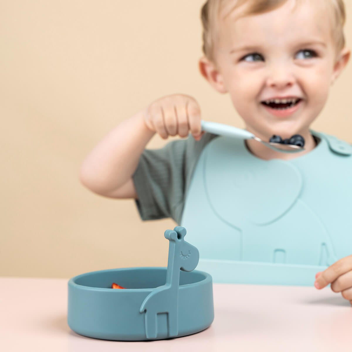 Done by Deer Friends Peekaboo Silicone Dinner Set