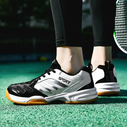 2024 New Large Size Badminton Shoes Men's Custom Logo Rubber Leather Non-slip Breathable Comfortable Men Tennis Shoes