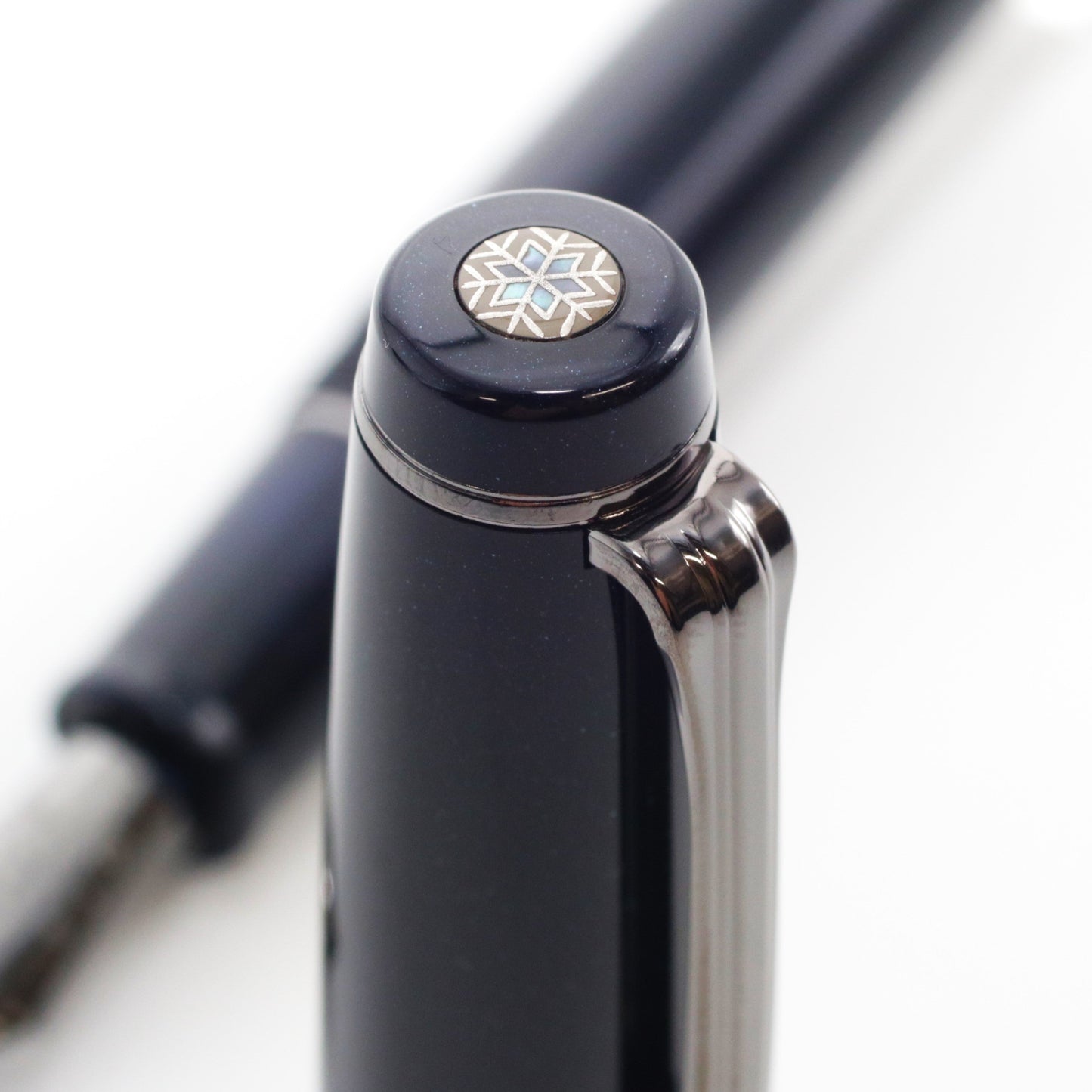 BUNGUBOX Original Large Fountain Pen - Piston - Silent Night