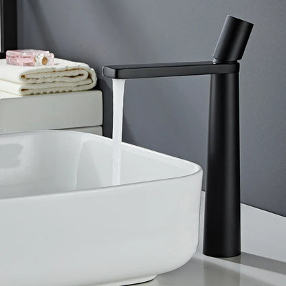 Bathroom Basin Faucet Stainless steel Mixer Tap Black/Chrome/White Wash basin Faucet Single Handle Hot and Cold Faucet