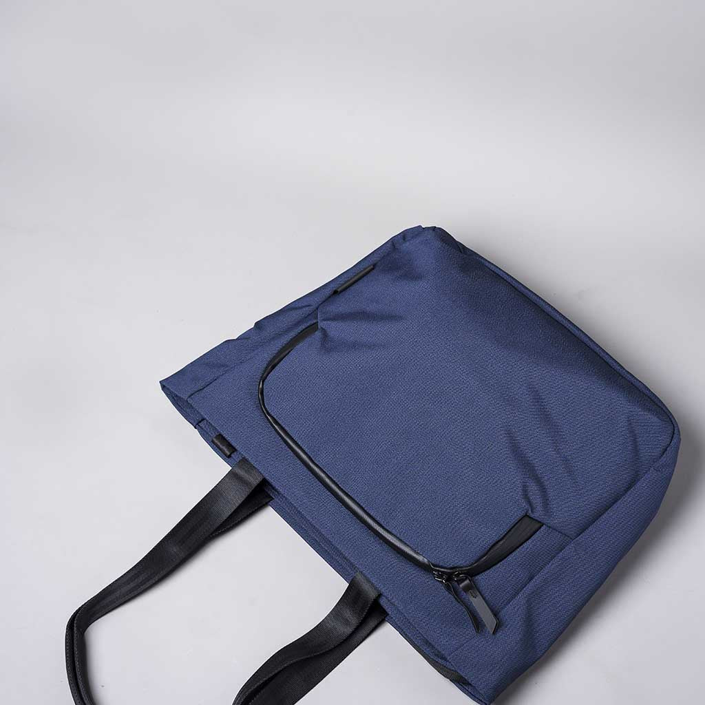 Bravo Tote V1