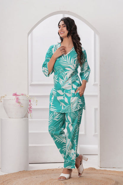 BLUE SHORT CORD SET