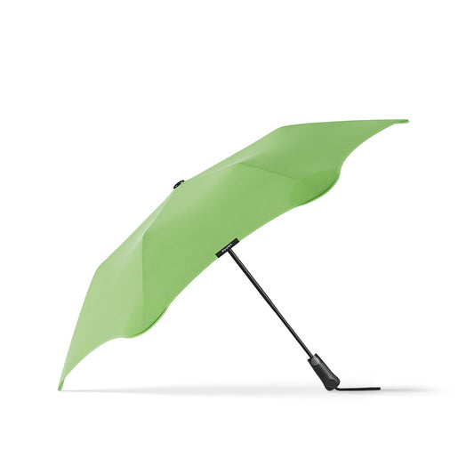 blunt | metro umbrella | meadow green