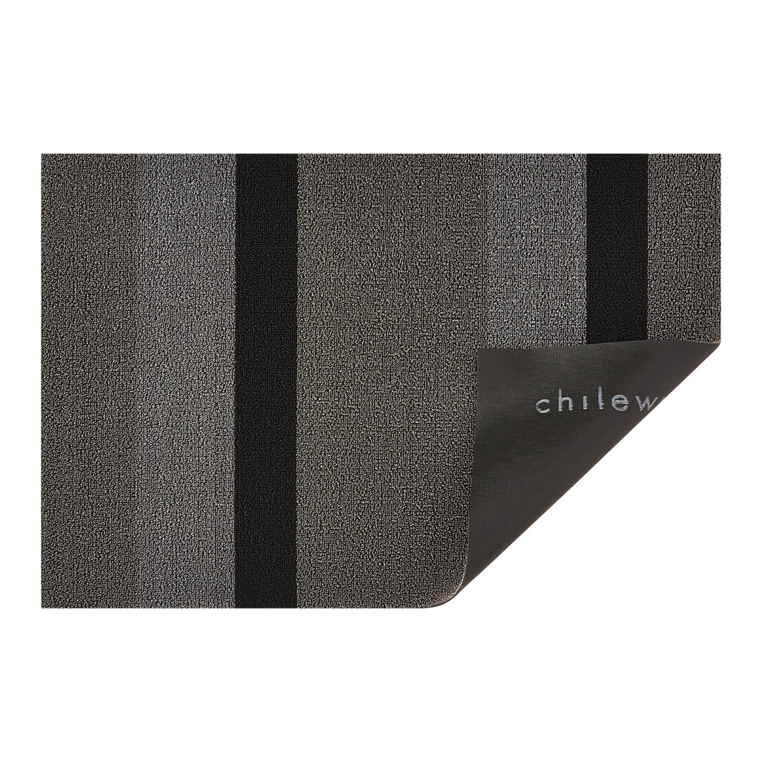 chilewich | large doormat 61x91cm (24x36") | bold stripe silver + black
