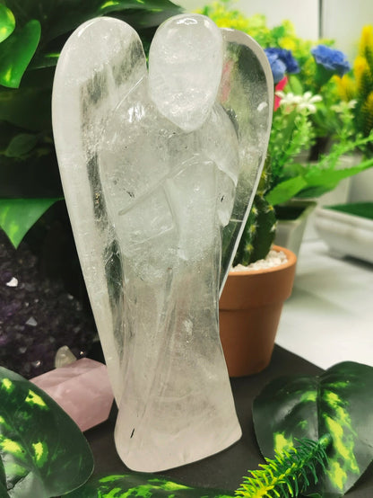 Clear Quartz Angel figurine - Spathik / Crystal Healing - 6 inches and 825 gms - Shwasam