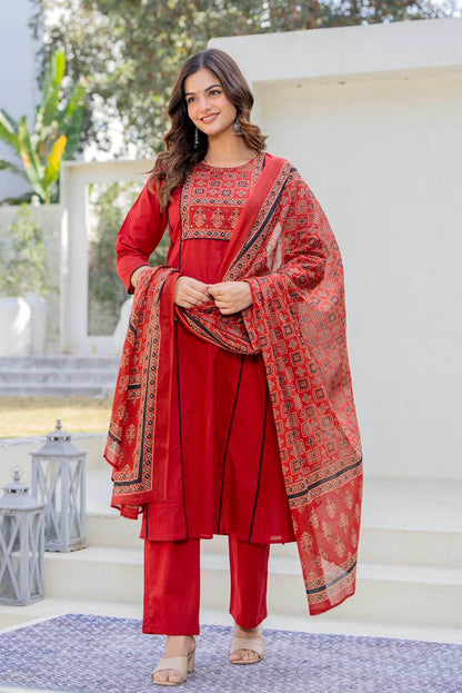 CORAL LACE STRAIGHT SUIT SET