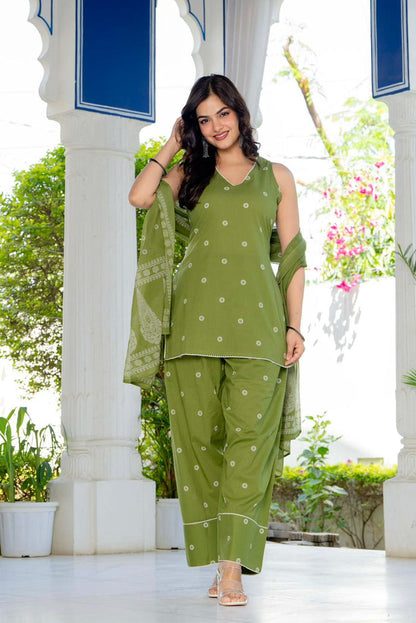 FERN GREEN FARSHI SALWAR SUIT (SLEEVELESS)