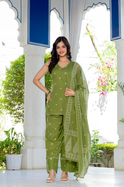 FERN GREEN FARSHI SALWAR SUIT (SLEEVELESS)