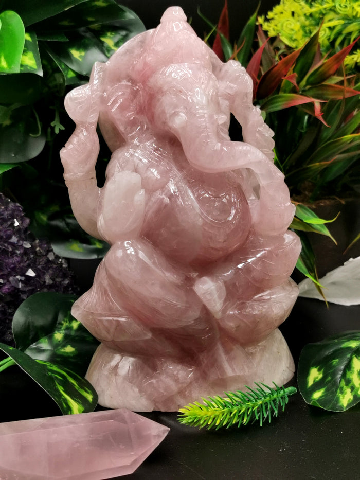 Ganesh carving in natural Rose Quartz from Kekri, India
