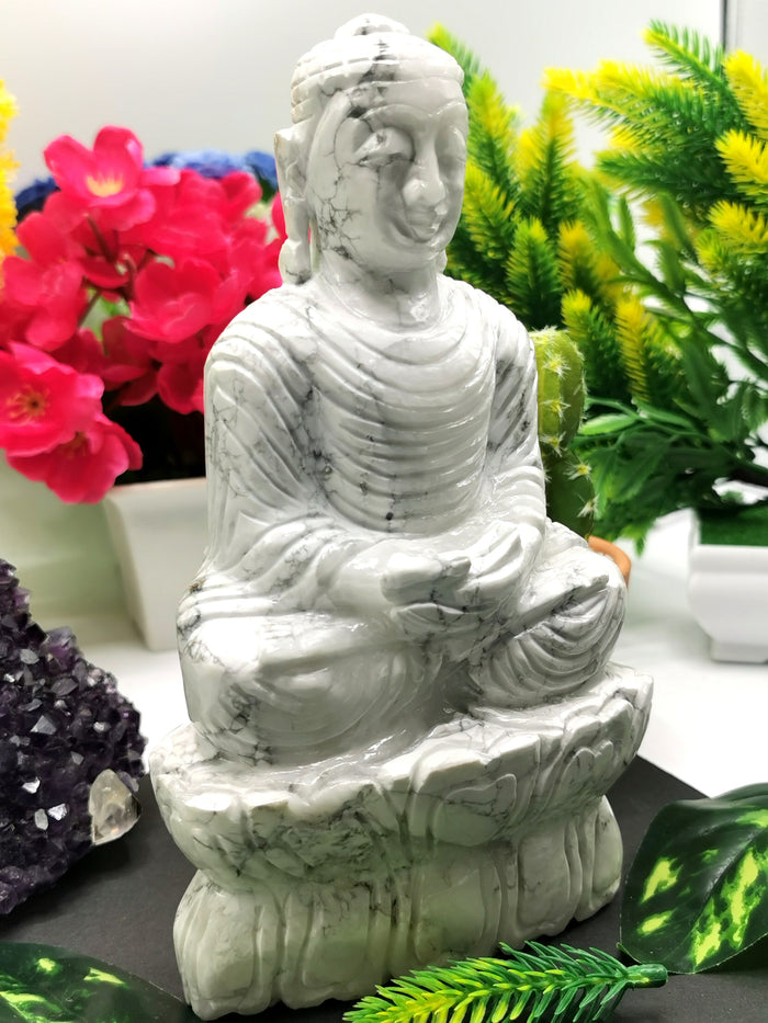 Howlite Stone carving of Siddartha, the Buddha - hand carved to perfection