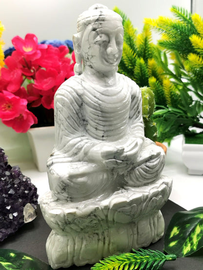 Howlite Stone carving of Siddartha, the Buddha - hand carved to perfection