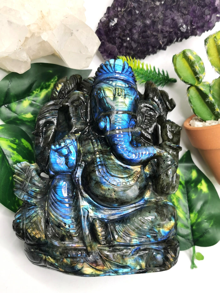 Labradorite Handmade Carving of Ganesh - Shwasam