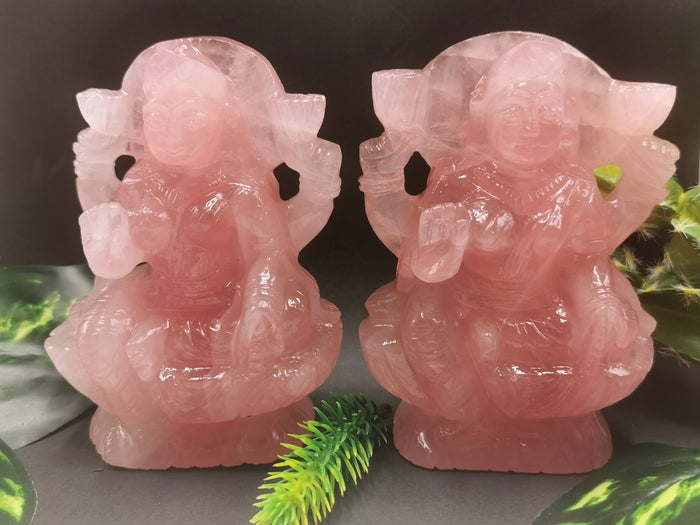 Lakshmi statue / idol handcarved in Rose Quartz stone - Shwasam