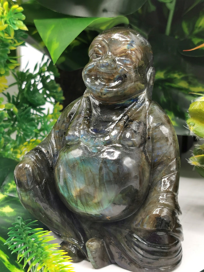 Laughing Buddha statue in natural Labradorite stone - Shwasam