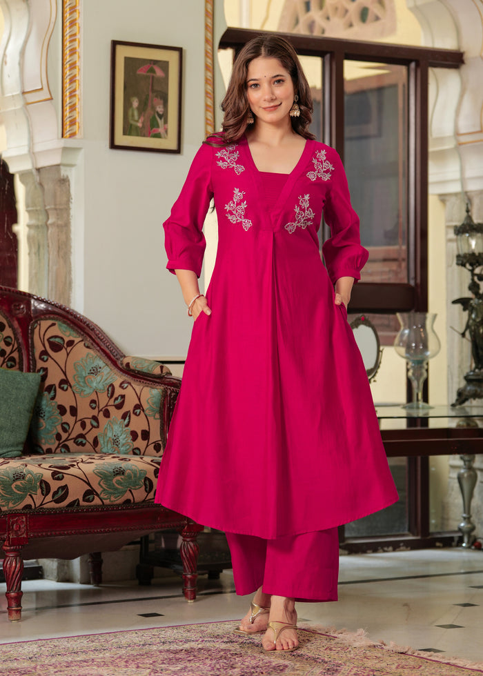 MAGENTA PINK EMBROIDERED FESTIVE SUIT SET