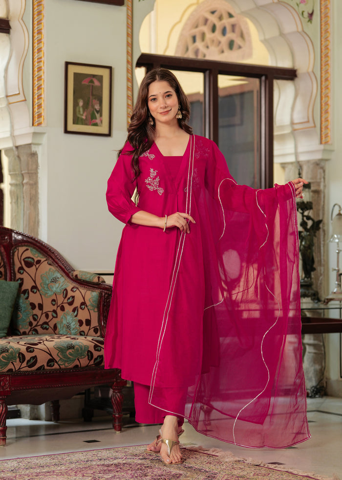MAGENTA PINK EMBROIDERED FESTIVE SUIT SET