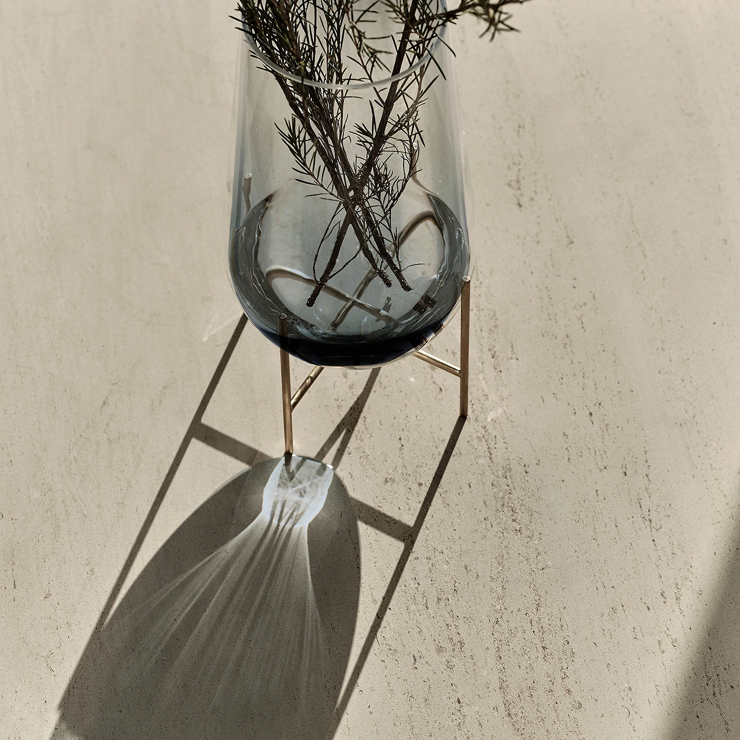 audo copenhagen (menu) | echasse vase | smoke small