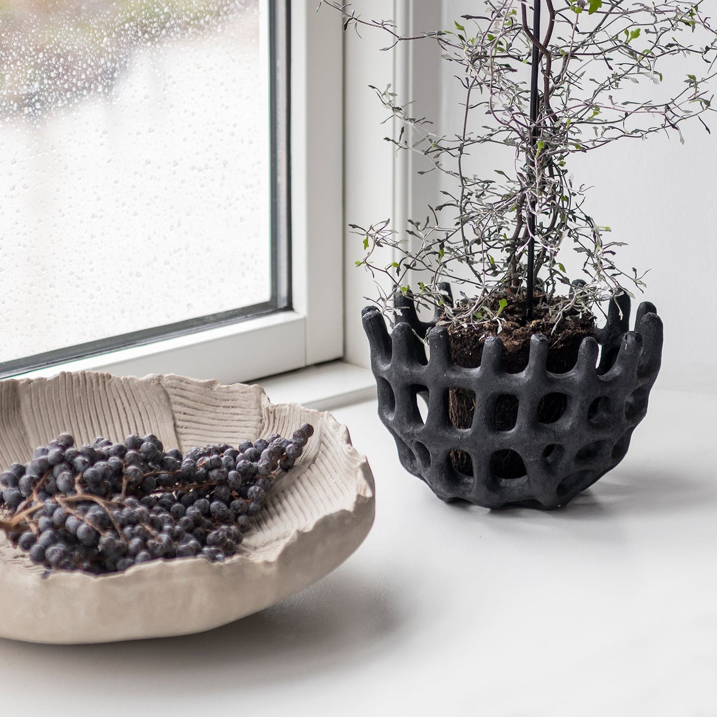 mette ditmer | art piece | braided bowl | black