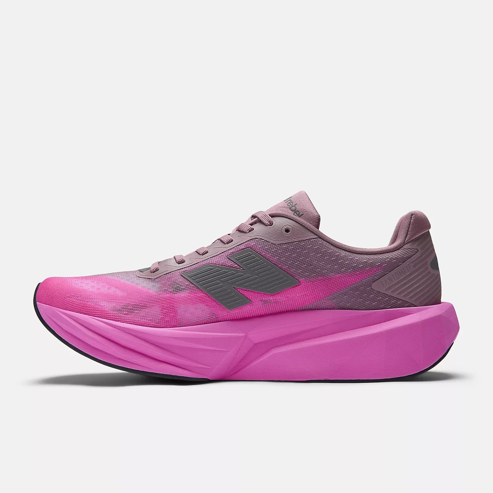 New Balance - Women's FuelCell Rebel v5