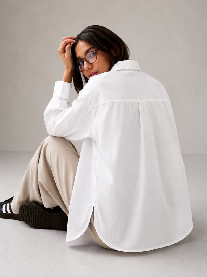 Minimal oversized shirt-White