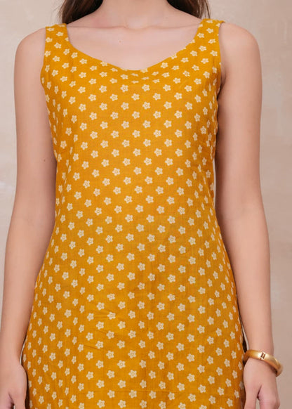 MUSTARD BLOSSOM SLEEVELESS SHORT KURTI