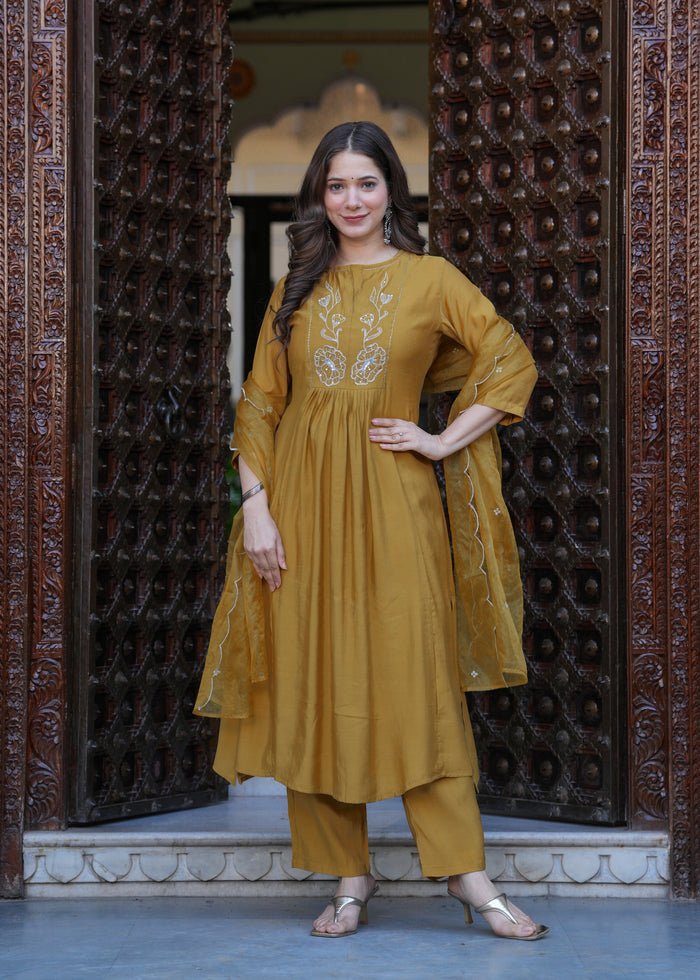 MUSTARD SOLID SILK PLEATED