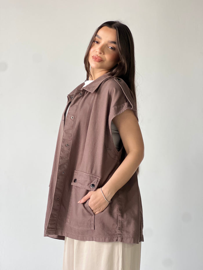 Oversized Long Cargo Vest –Brown