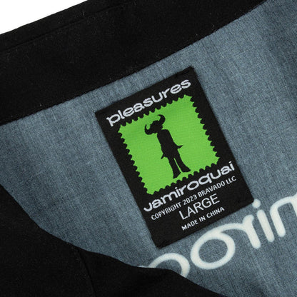 PLEASURES WITHOUT MOVING BUTTON DOWN - BLACK