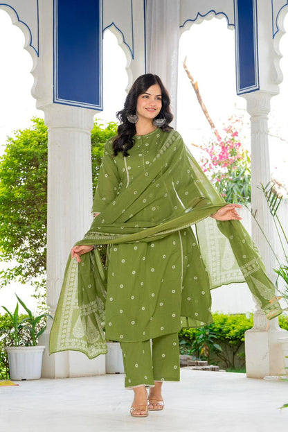 PLEATED FERN GREEN SUIT SET