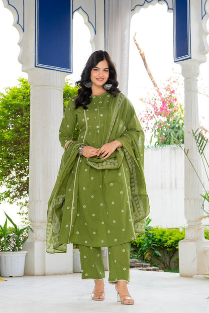PLEATED FERN GREEN SUIT SET