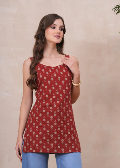 RUST BLOSSOM SLEEVELESS SHORT KURTI