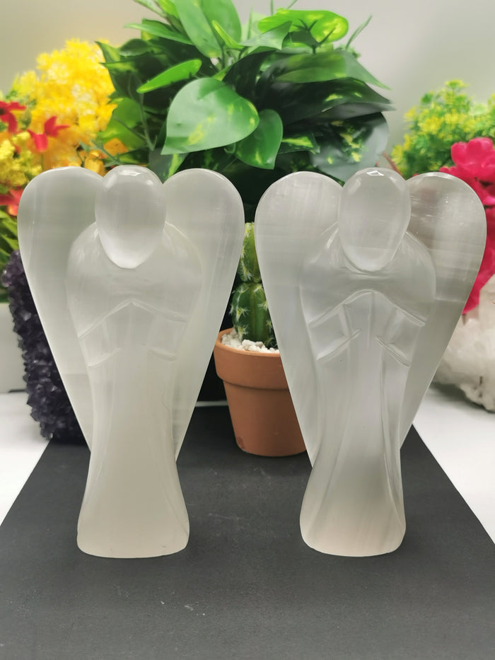 Selenite Angel figurine - Crystal Healing  - 6 in and 580 gms (1.28 lb) | Home Decor | ONE PIECE ONLY - Shwasam