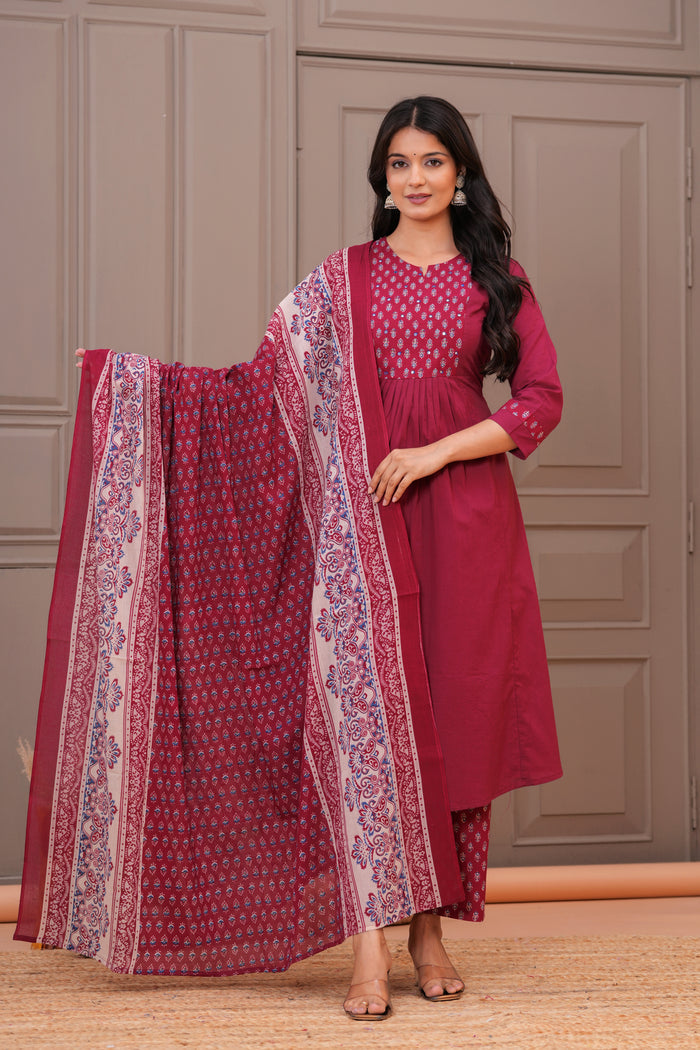 SOLID MAROON INTRICATE PRINT PLEATED SUIT SET