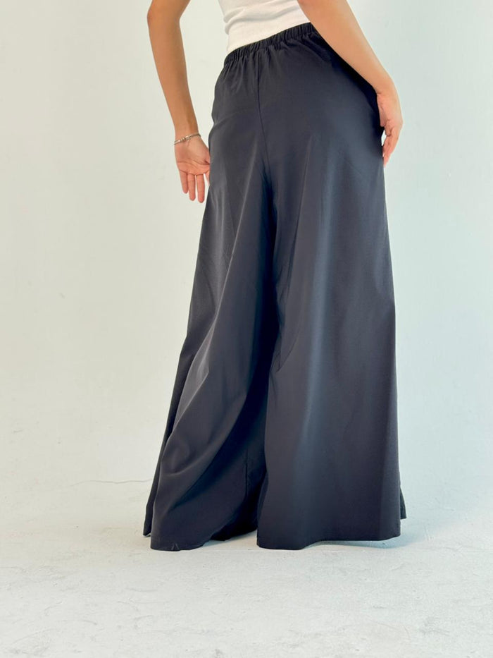 To-Go Wide Leg Pants- Black