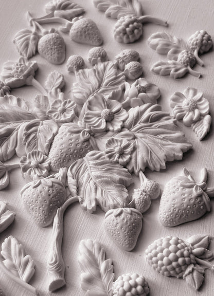 Wild Berries Mould by IOD