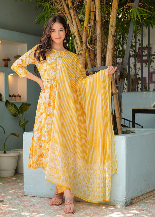 YELLOW PLEATED